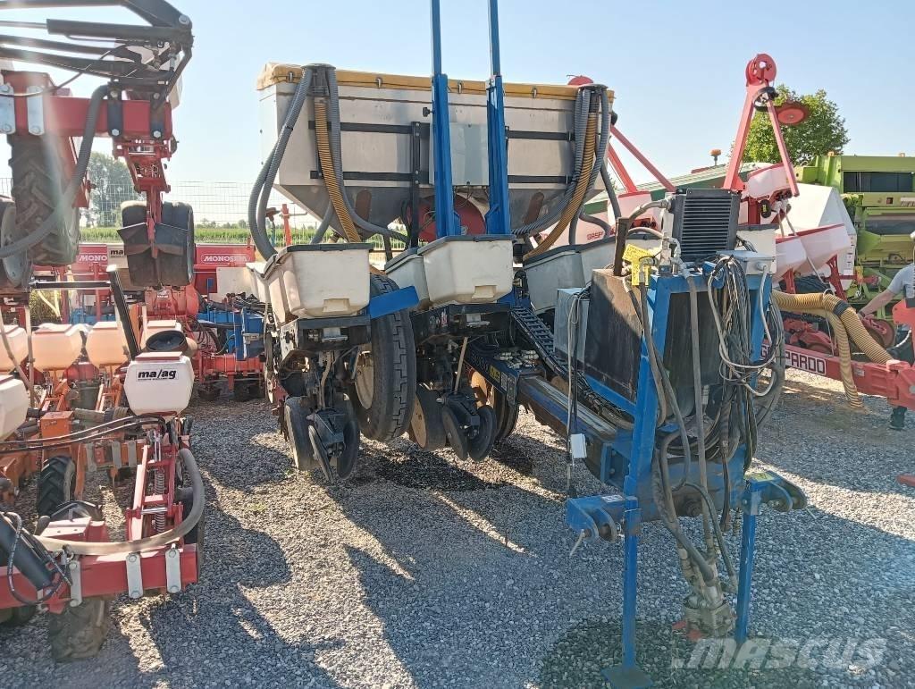 Kinze 3000 Sättare och planteringsmaskiner