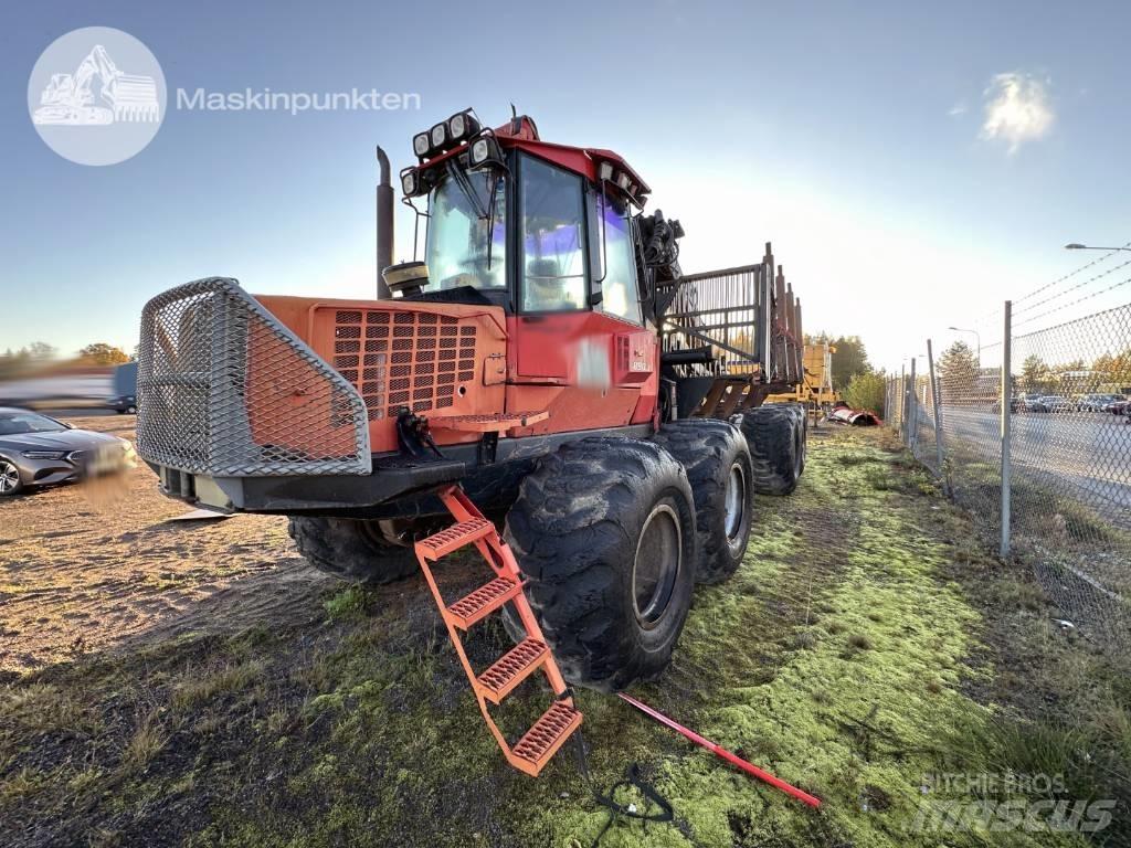 Valmet 890.3 Skotare