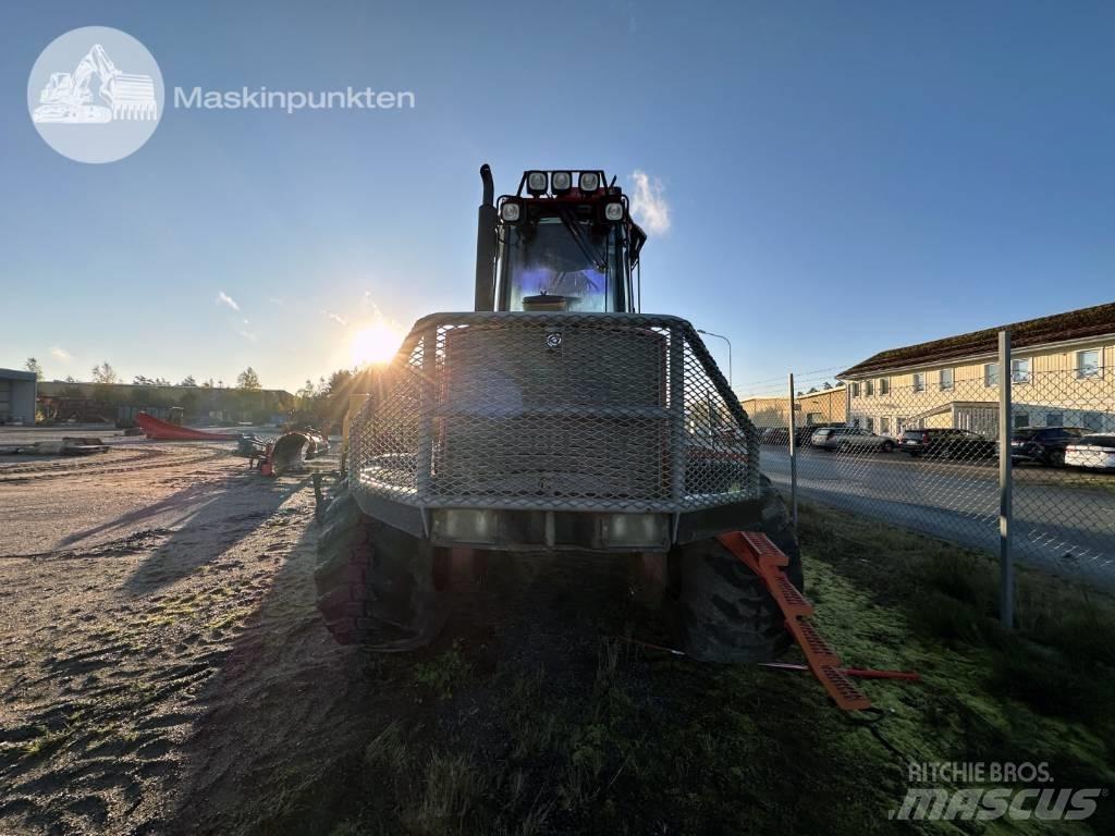 Valmet 890.3 Skotare