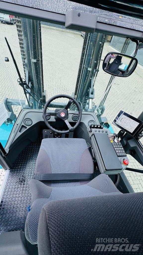SMV 16-1200C Dieselmotviktstruckar