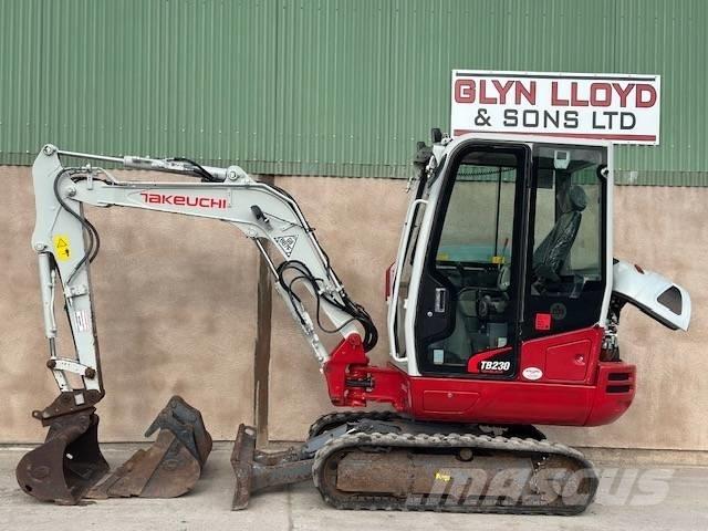 Takeuchi TB 230 Minigrävare < 7t