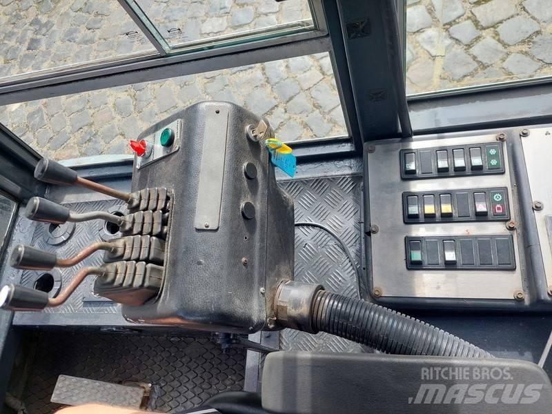 Dantruck 9870DD Dieselmotviktstruckar