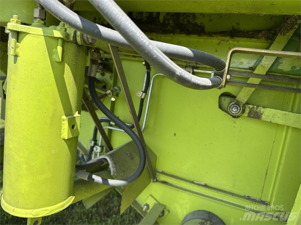 CLAAS Mega 208 Skördetröskor