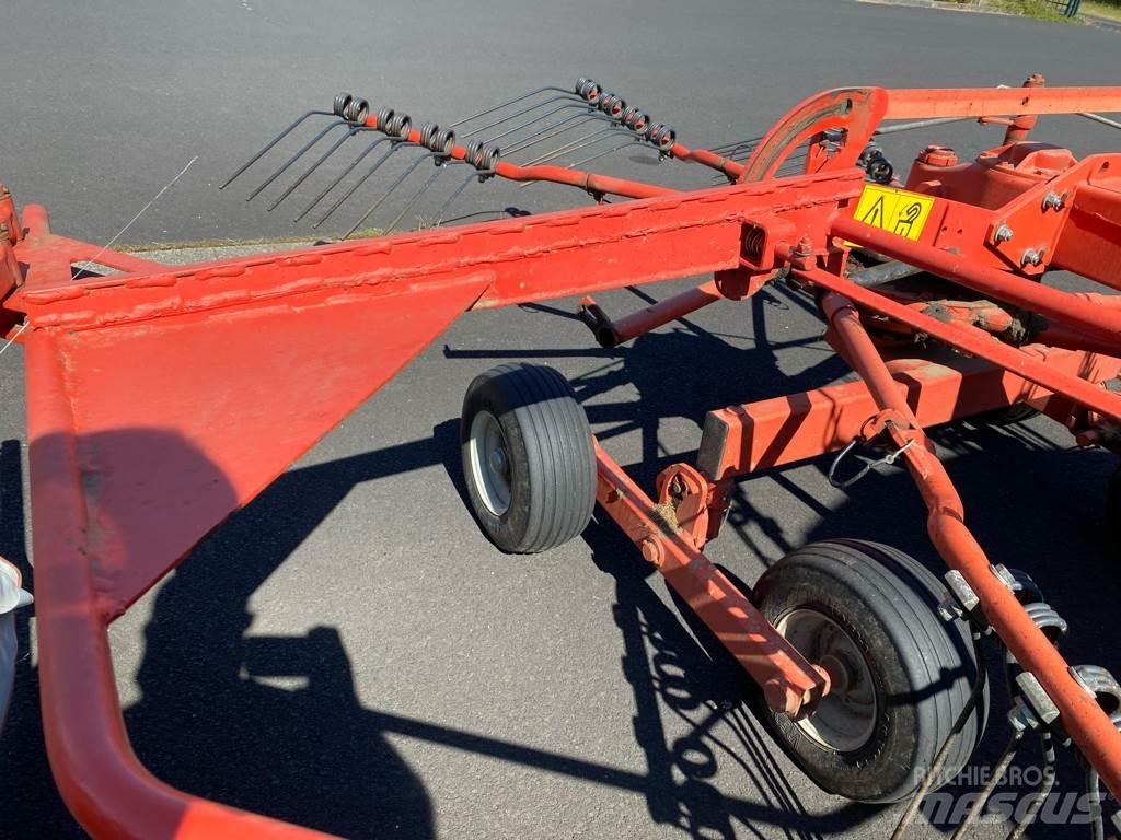 Kuhn GA 4121 GM Strängläggare
