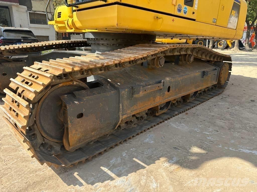Komatsu PC 400-8 Bandgrävare