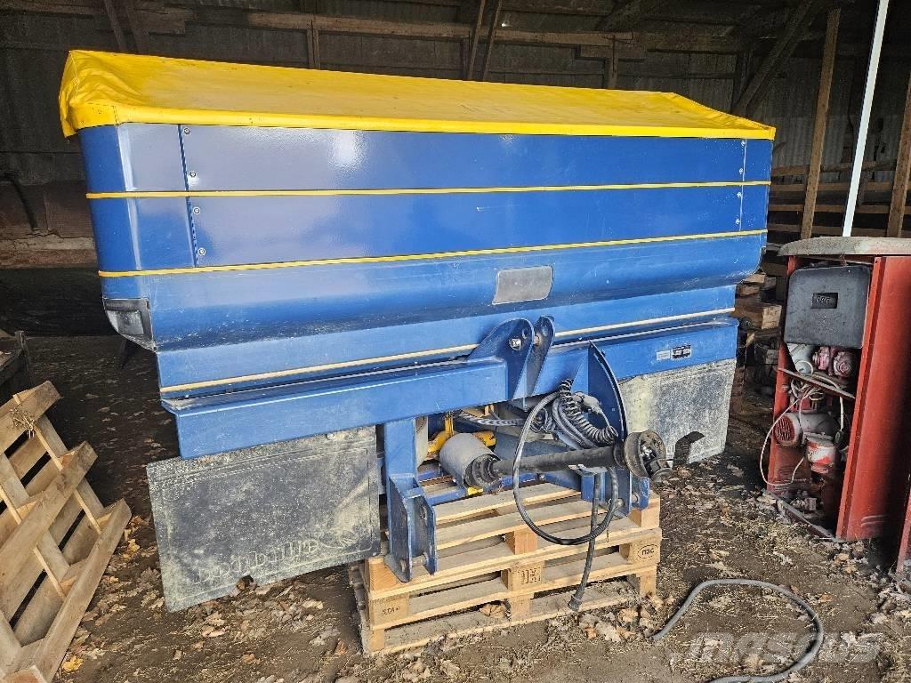 Bogballe M2 Mineralgödselspridare