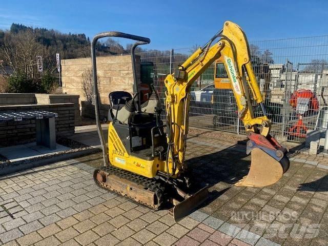 New Holland E 09 SR Minigrävare < 7t
