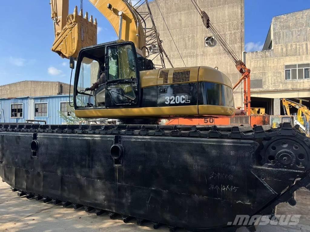 CAT 320 C Amfibiska grävmaskiner