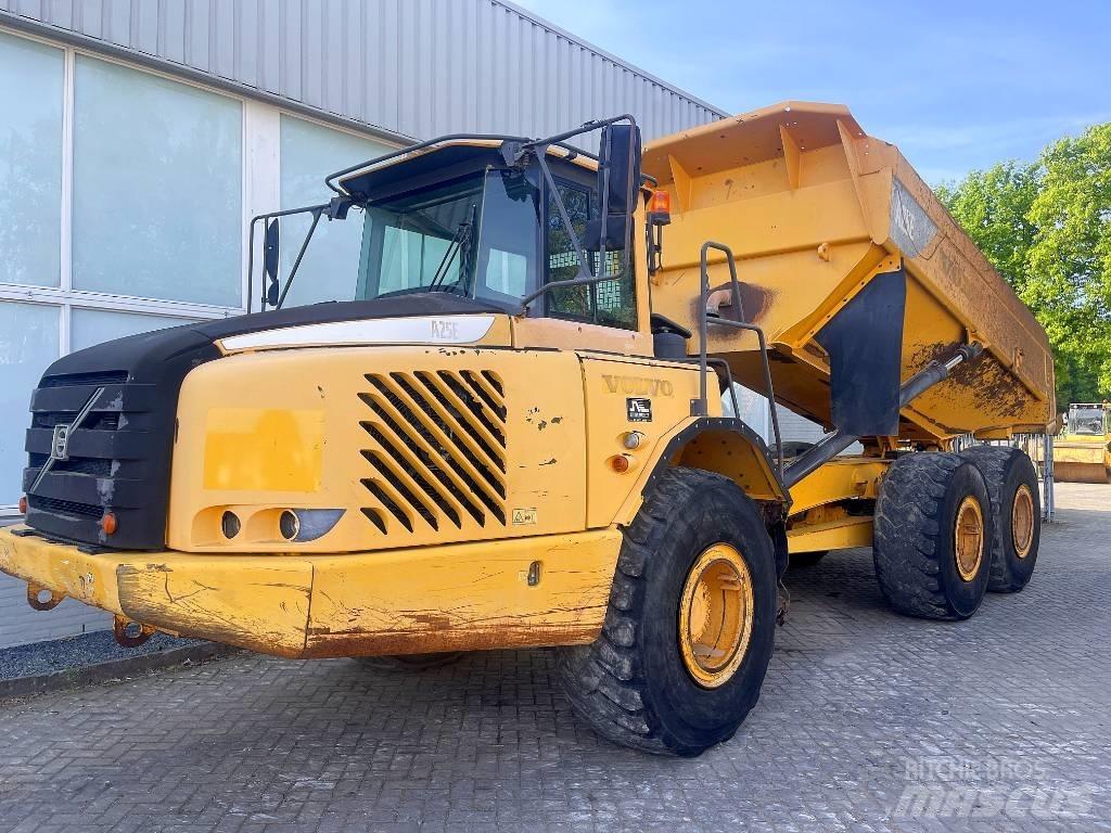 Volvo A25E Midjestyrd dumper
