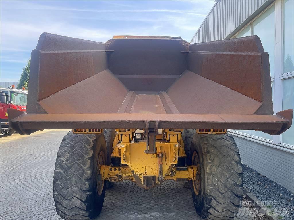 Volvo A25E Midjestyrd dumper