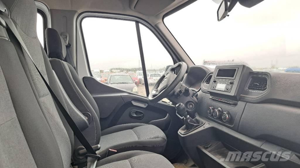 Renault Master Flakbilar/Pickuper