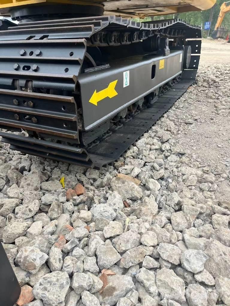 Komatsu PC70-8 Midigrävmaskiner 7t - 12t