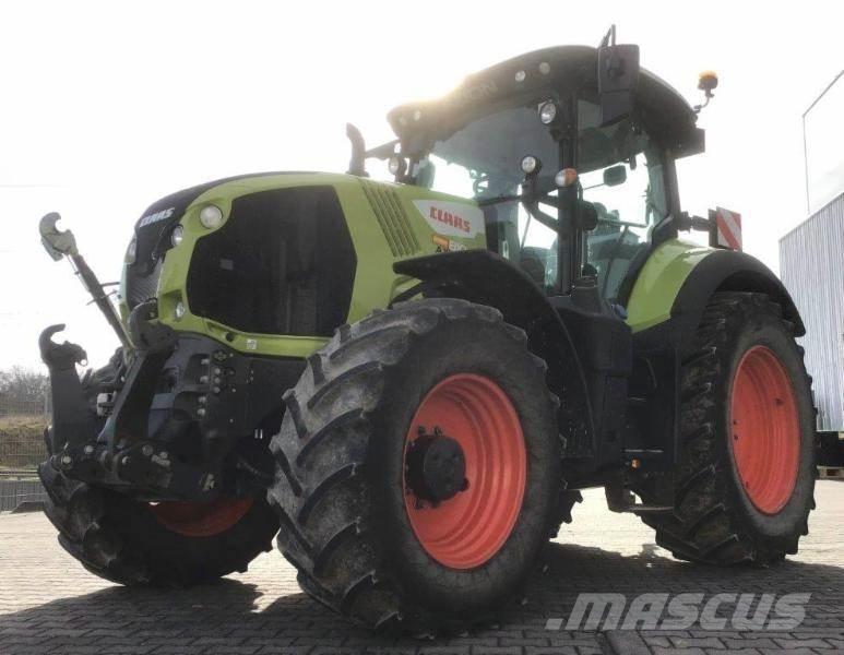 CLAAS AXION 810 Traktorer
