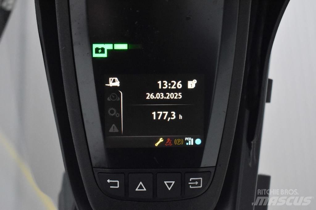 Linde E 18-02 Elmotviktstruckar