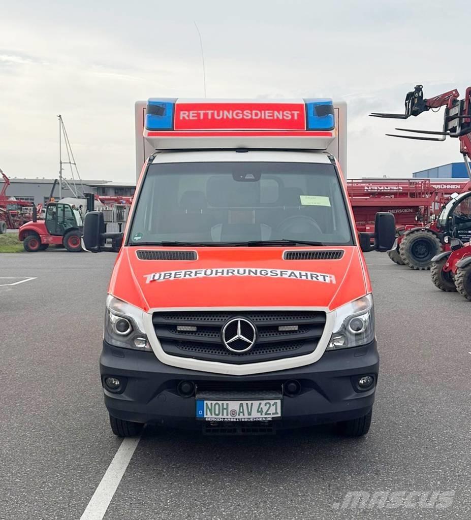 Mercedes-Benz 1032 Ambulanser