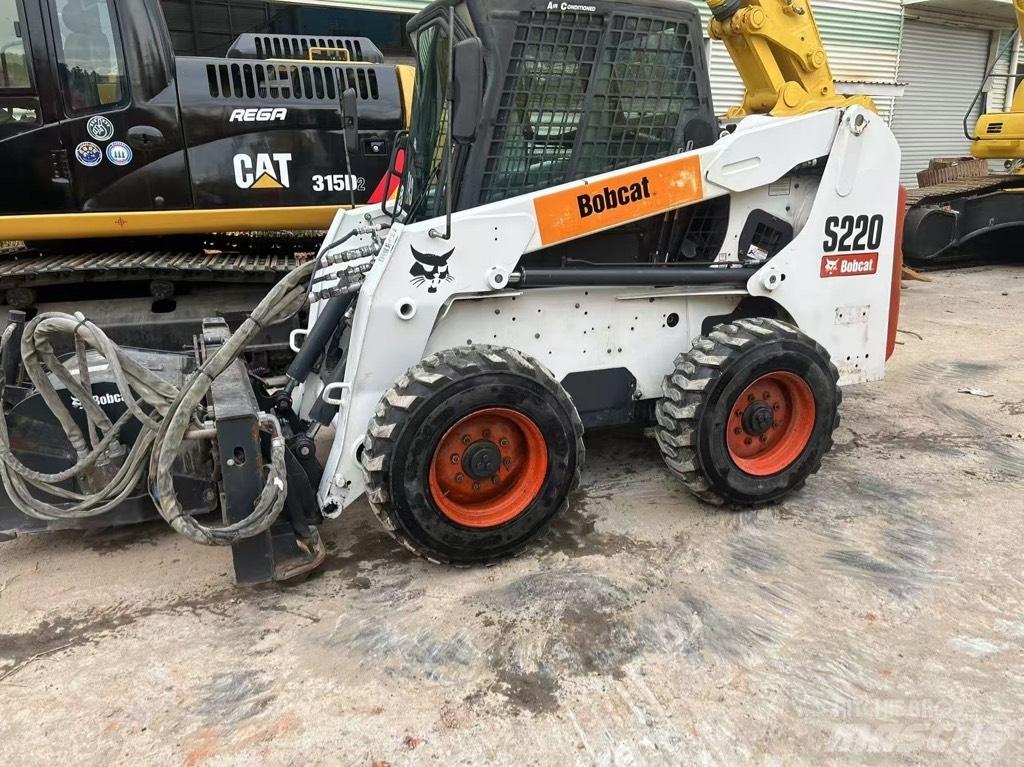 Bobcat S 220 Kompaktlastare