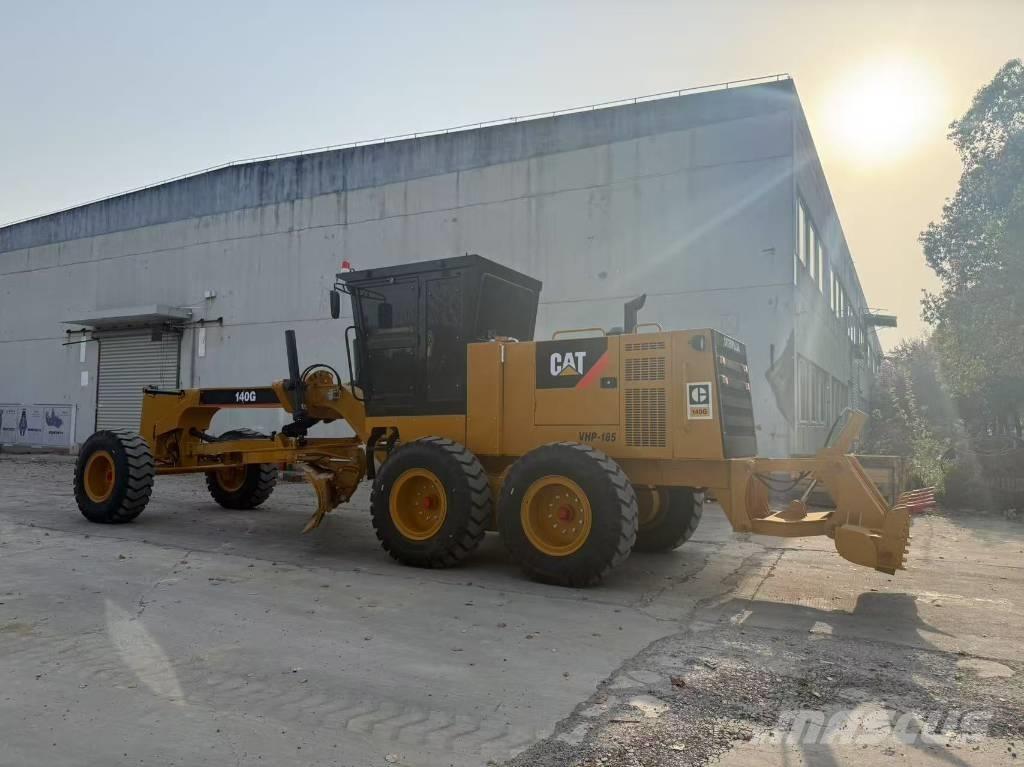 CAT 140 G Väghyvlar