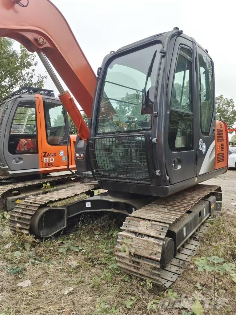 Hitachi ZX 70 Midigrävmaskiner 7t - 12t