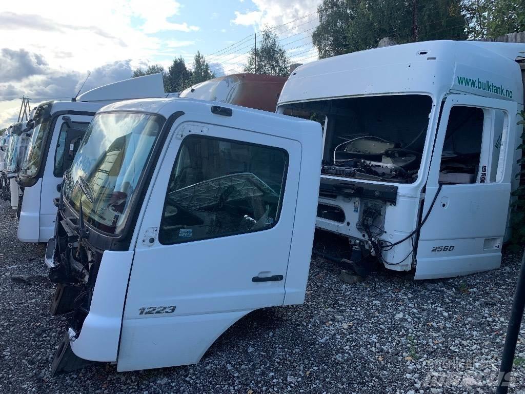 Mercedes-Benz Cabins Hytter och interiör