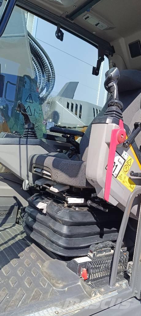 Volvo ECR235EL Bandgrävare