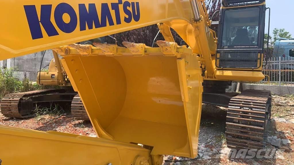 Komatsu PC 450-8 Bandgrävare