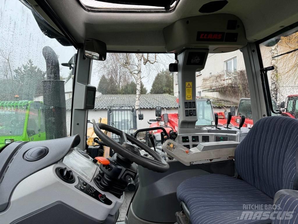 CLAAS ARION 510 CIS Traktorer