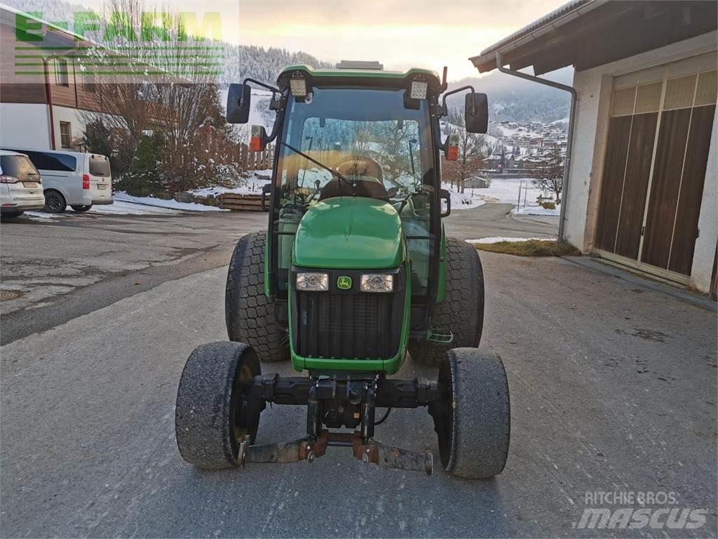 John Deere 4720 Traktorer