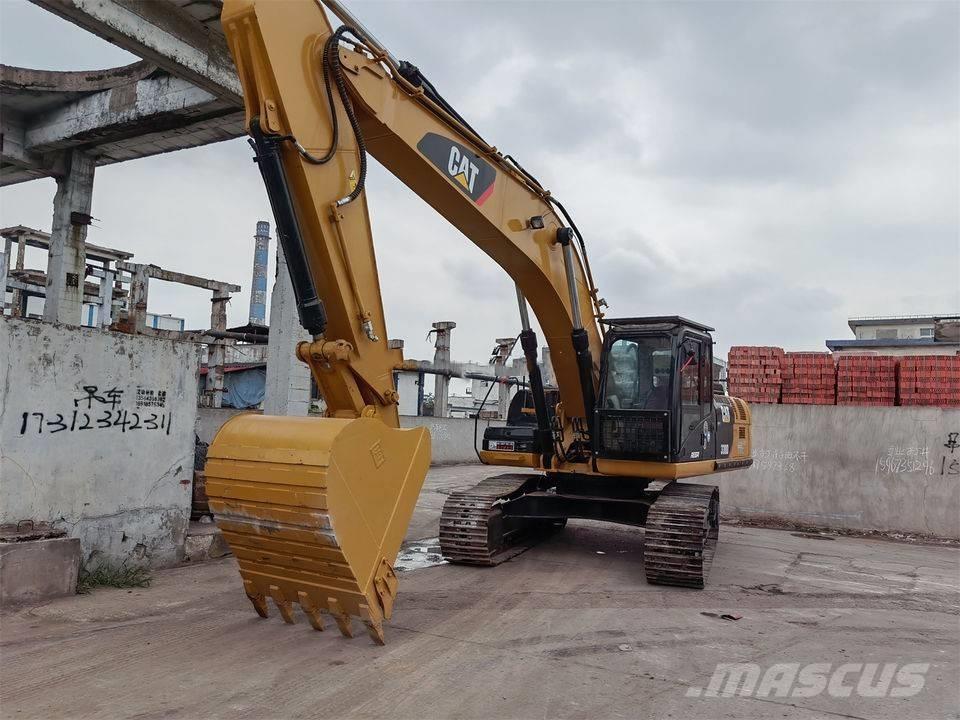 CAT 330DL Bandgrävare
