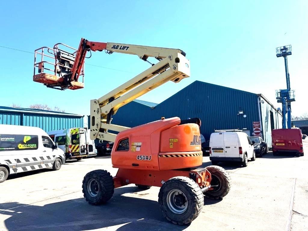 JLG 450 AJ Bomliftar