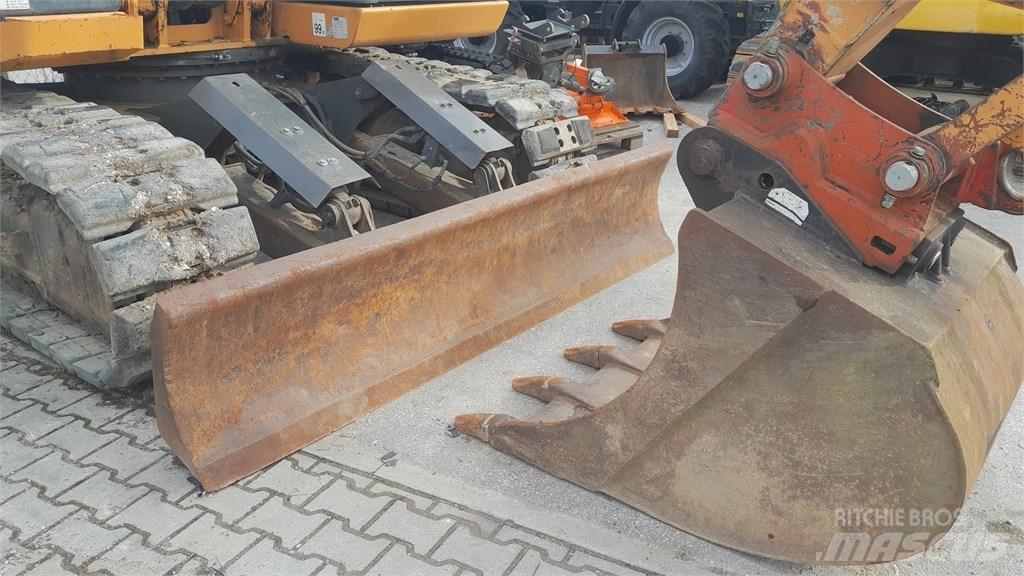 CASE CX 130 B Bandgrävare
