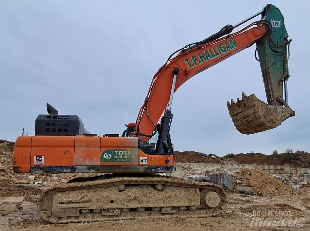 Doosan DX 420 LC Bandgrävare