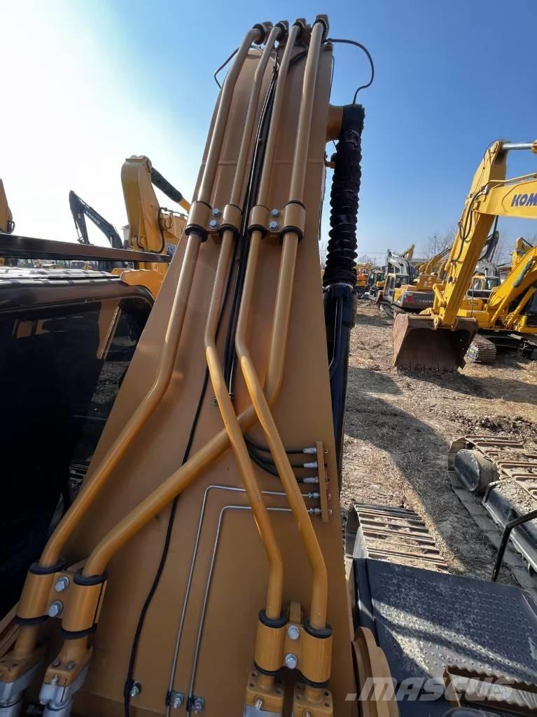 CAT 330 D2 Bandgrävare
