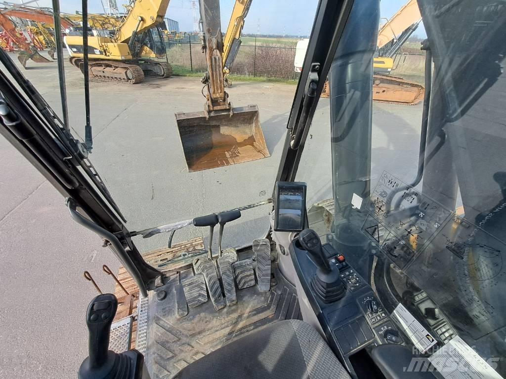 Volvo EC220EL Bandgrävare