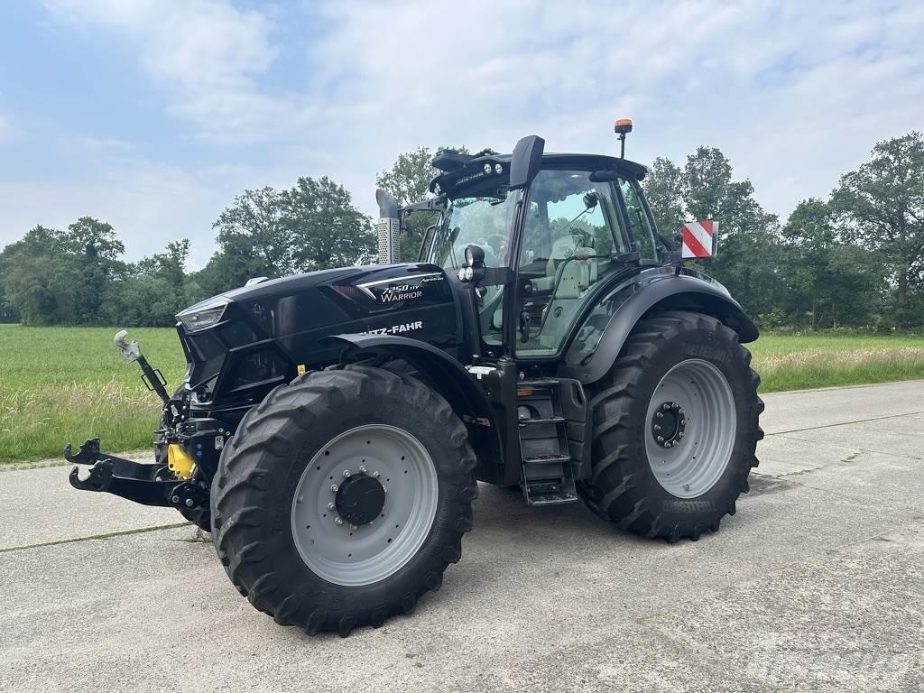 Deutz-Fahr 7250TTV Traktorer