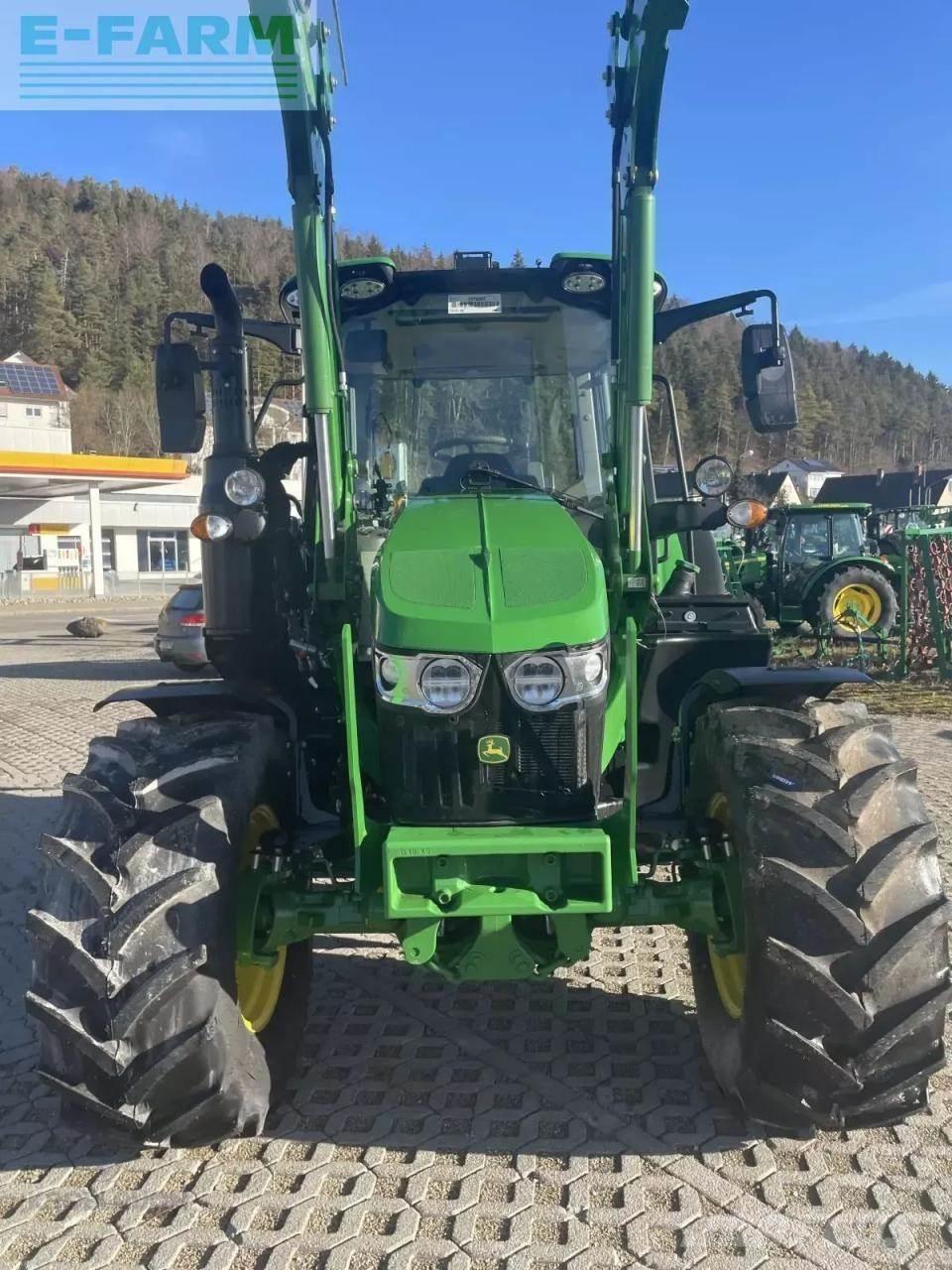 John Deere 6100m Traktorer