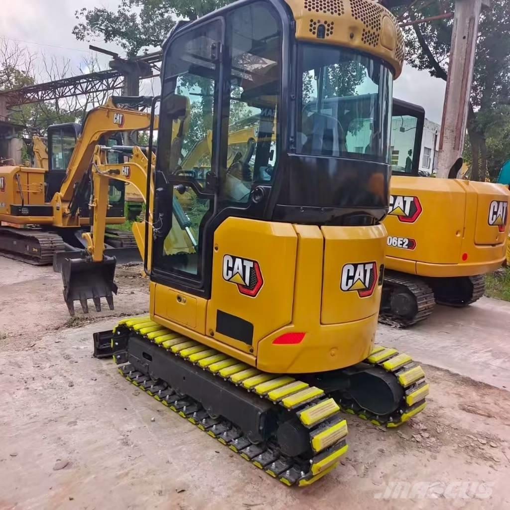 CAT 302 CR Minigrävare < 7t