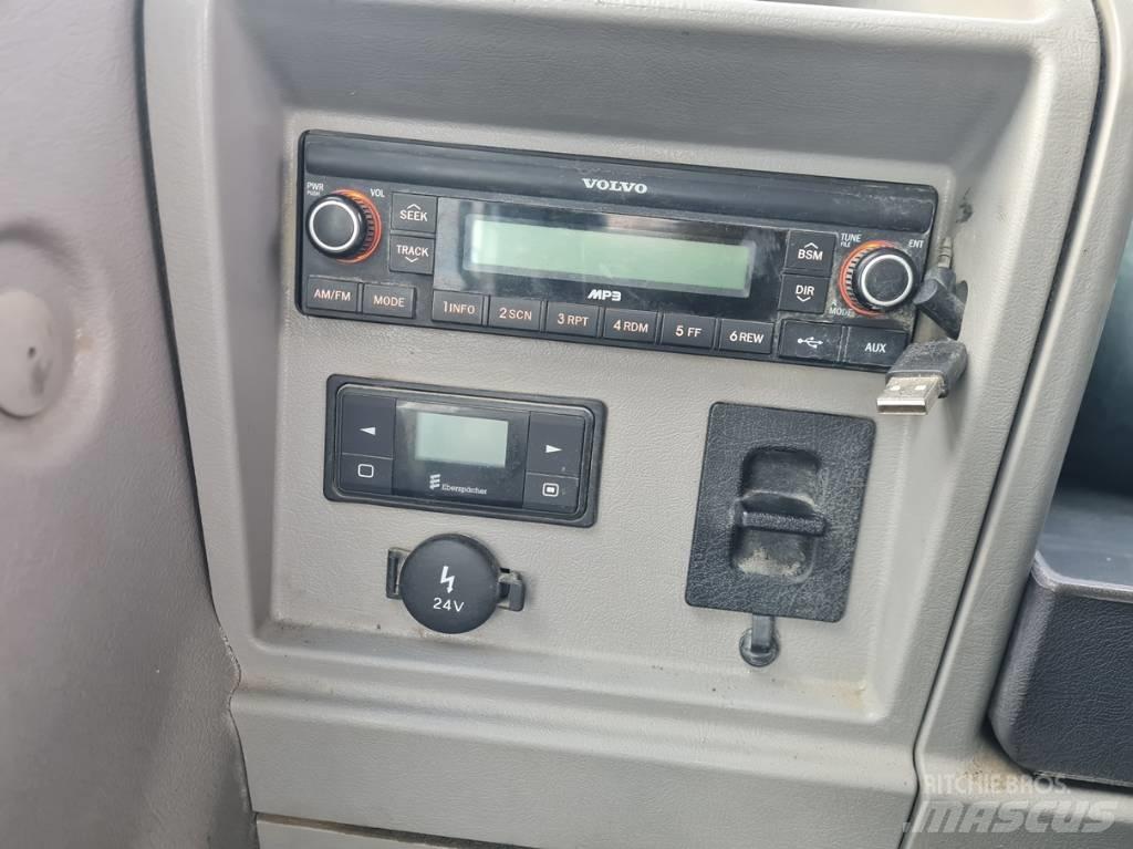 Volvo EC 300 EL Bandgrävare