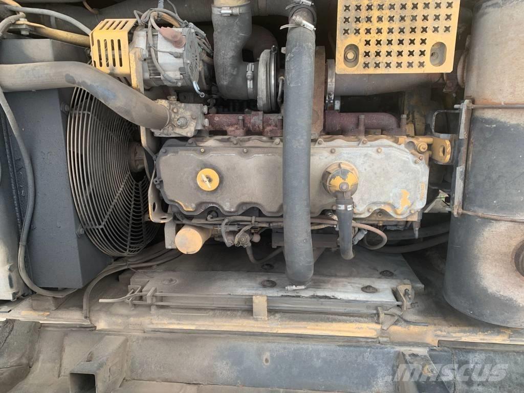 CAT M 325 C L MH Avfalls / industri hantering