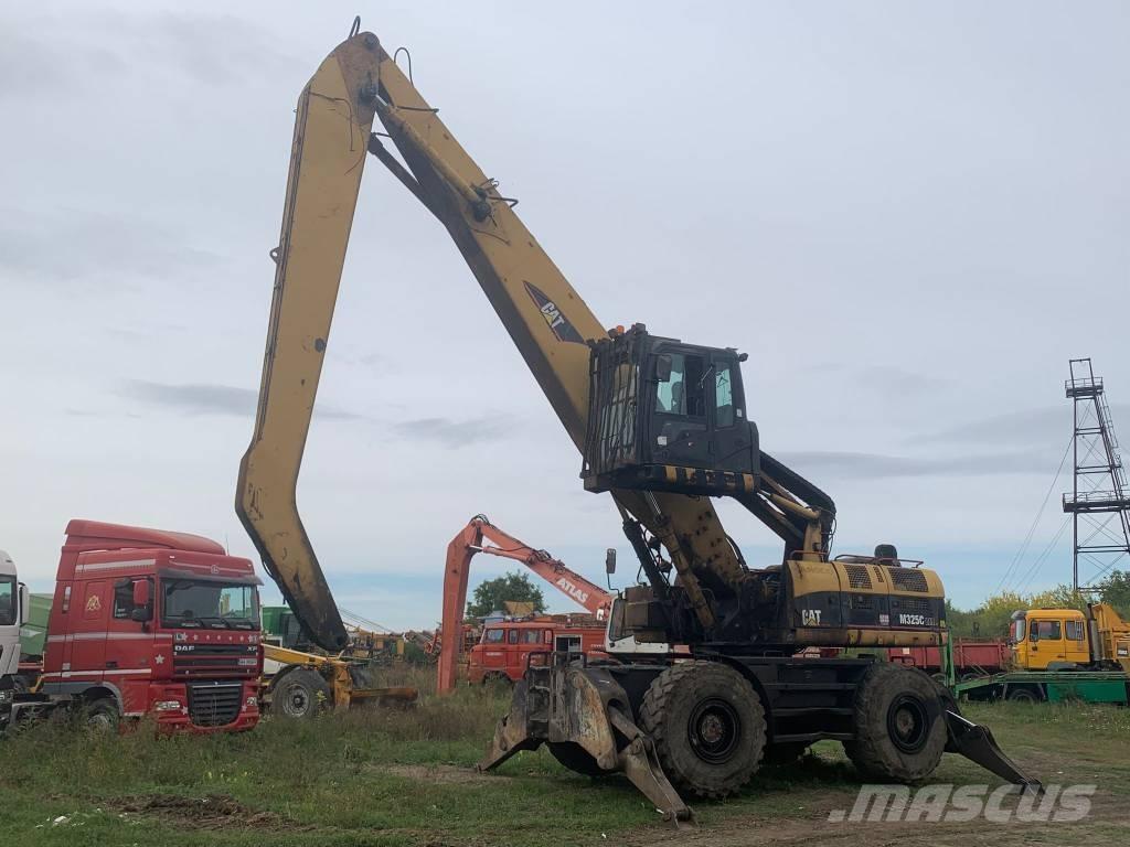 CAT M 325 C L MH Avfalls / industri hantering