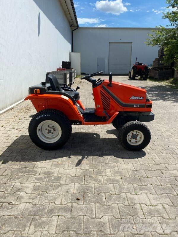 Kubota ASTE A13 Kompakttraktorer