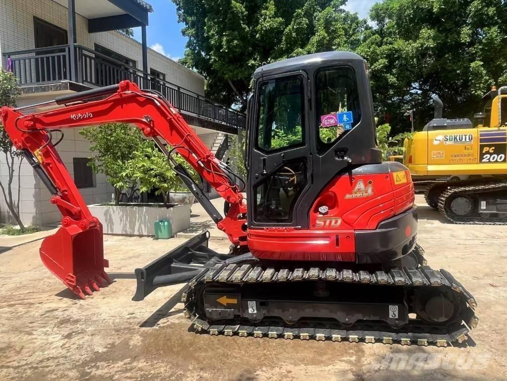 Kubota KX155-3 Bandgrävare
