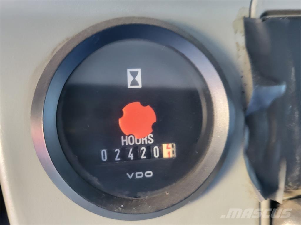 MAN LE 15.220 + HR Flakbilar