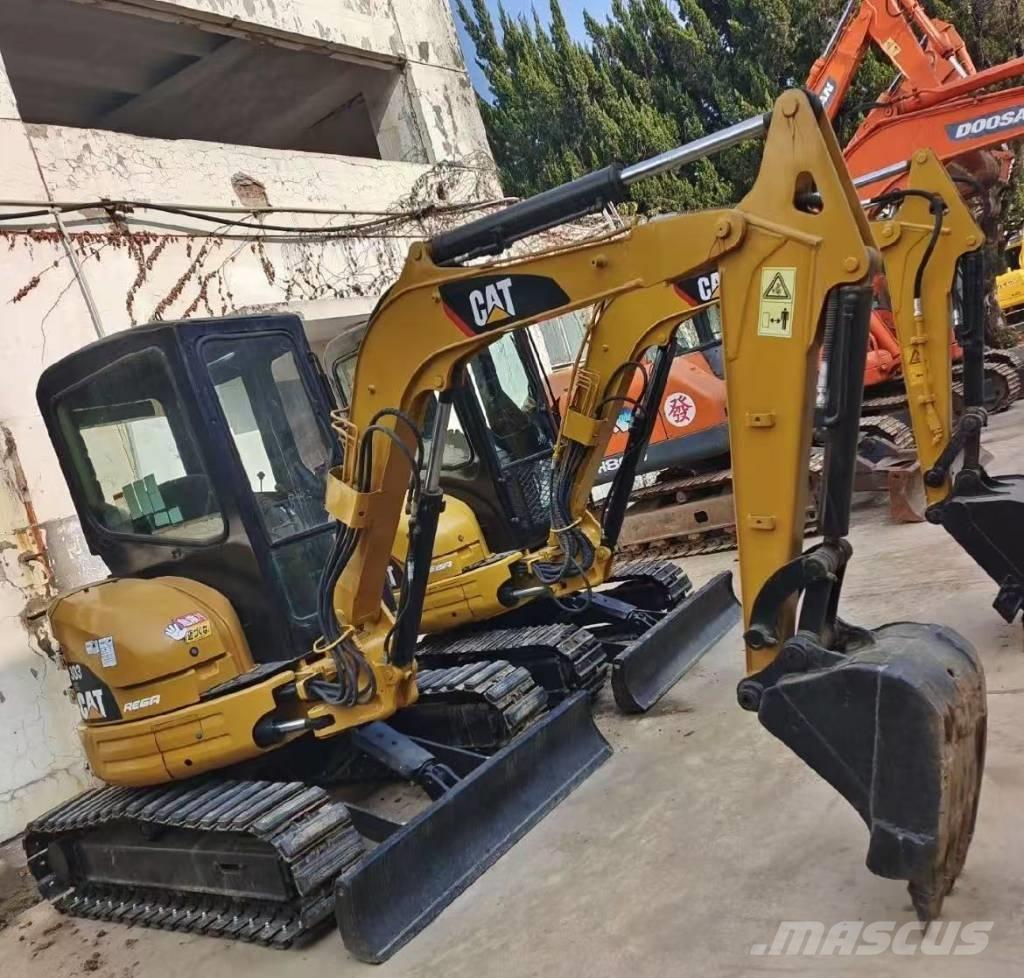 CAT 303 CR Minigrävare < 7t