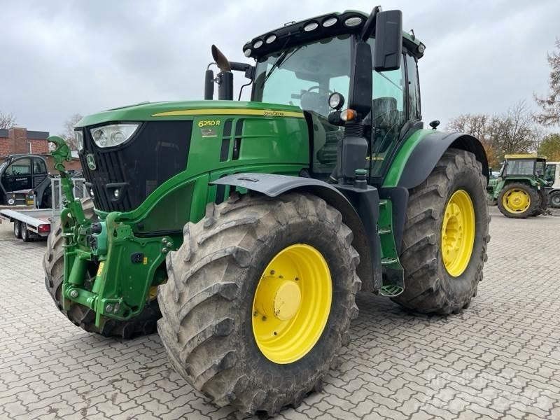 John Deere 6250R Traktorer