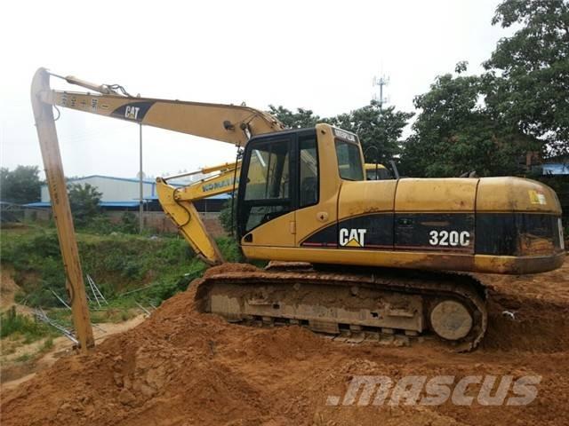CAT 320 C Grävmaskiner med lång räckvidd