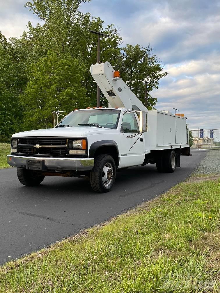 Chevrolet K3500 Flakbilar/Pickuper