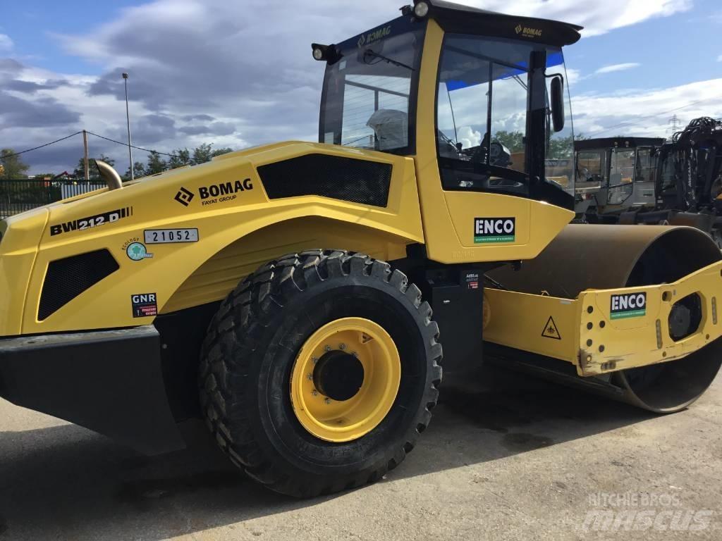 Bomag BW212D5 Jordkompaktorer