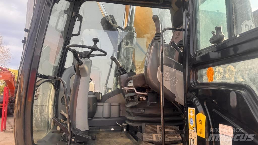 CAT M 316 D Hjulgrävare