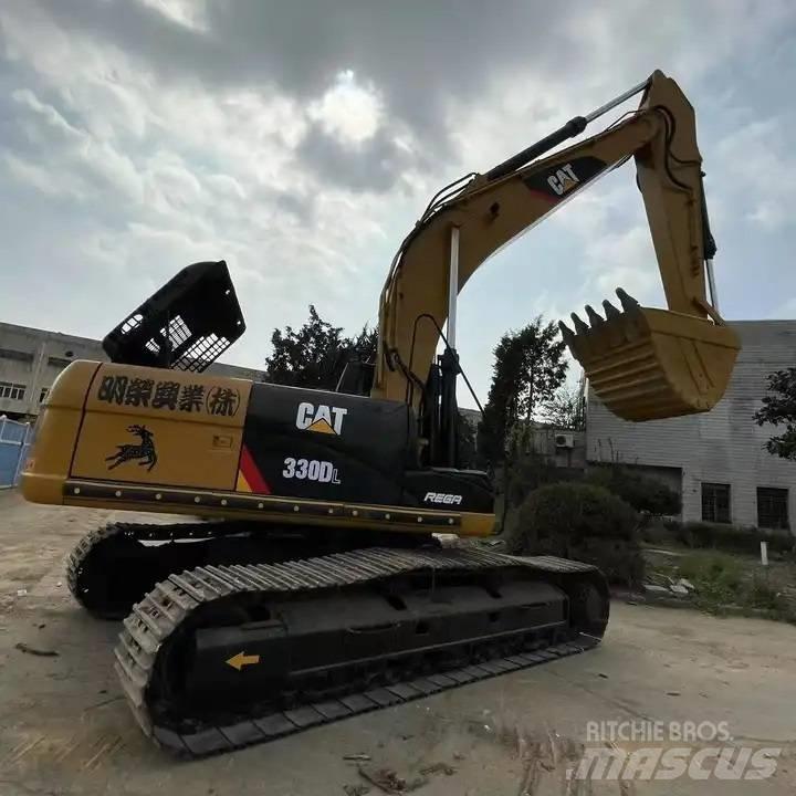 CAT 330D2 Bandgrävare