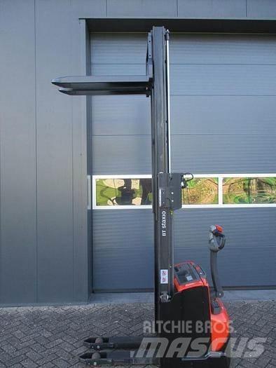 Toyota SWE 140 Staplare-led